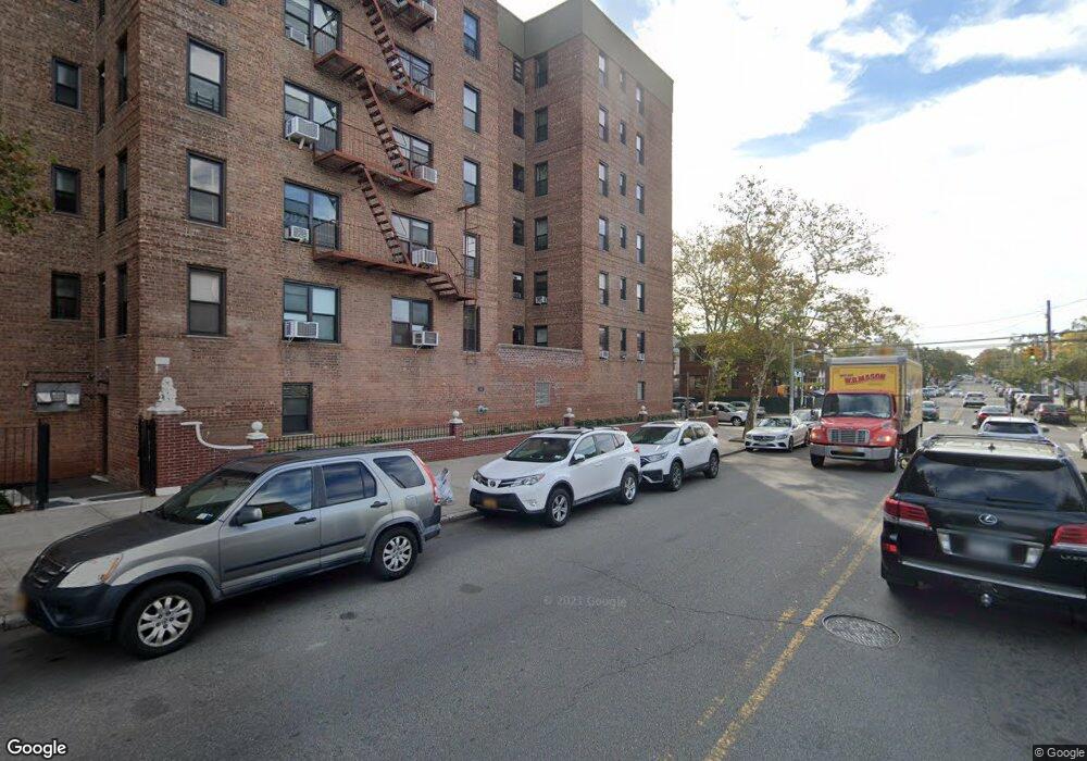 3815 149th St, Flushing, NY 11354 - photo 1