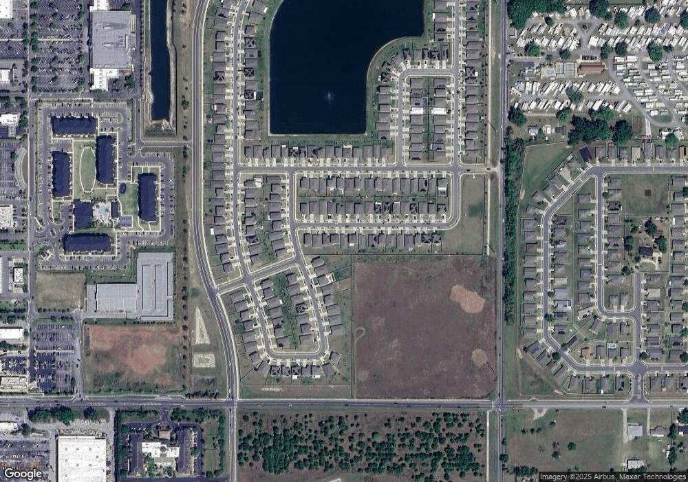 7562 Broad Pointe Dr, Zephyrhills, FL 33540 - photo 1