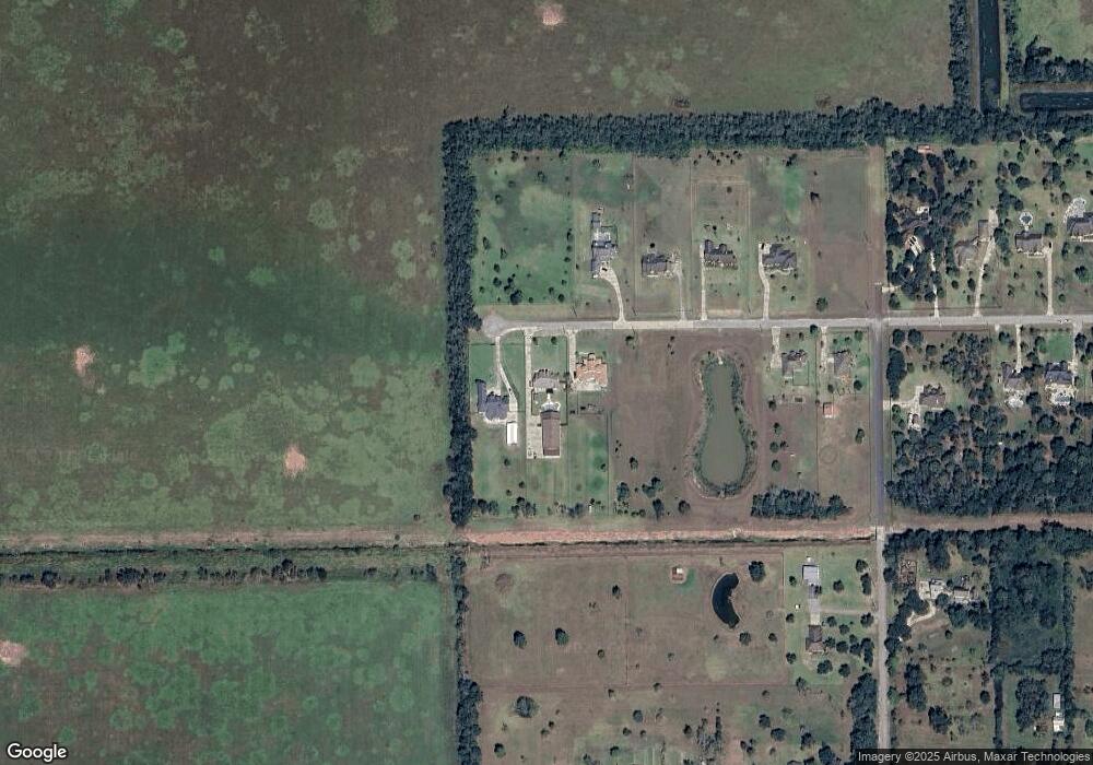 2911 Megan Lynn Ln, Alvin, TX 77511 - photo 1