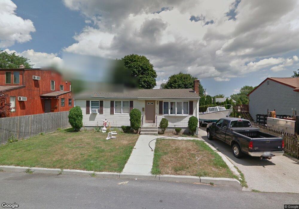 25 Harding St, West Warwick, RI 02893 - photo 1