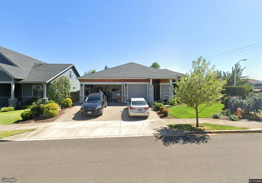 1105 NE 16th Ave, Canby, OR 97013 - photo 1