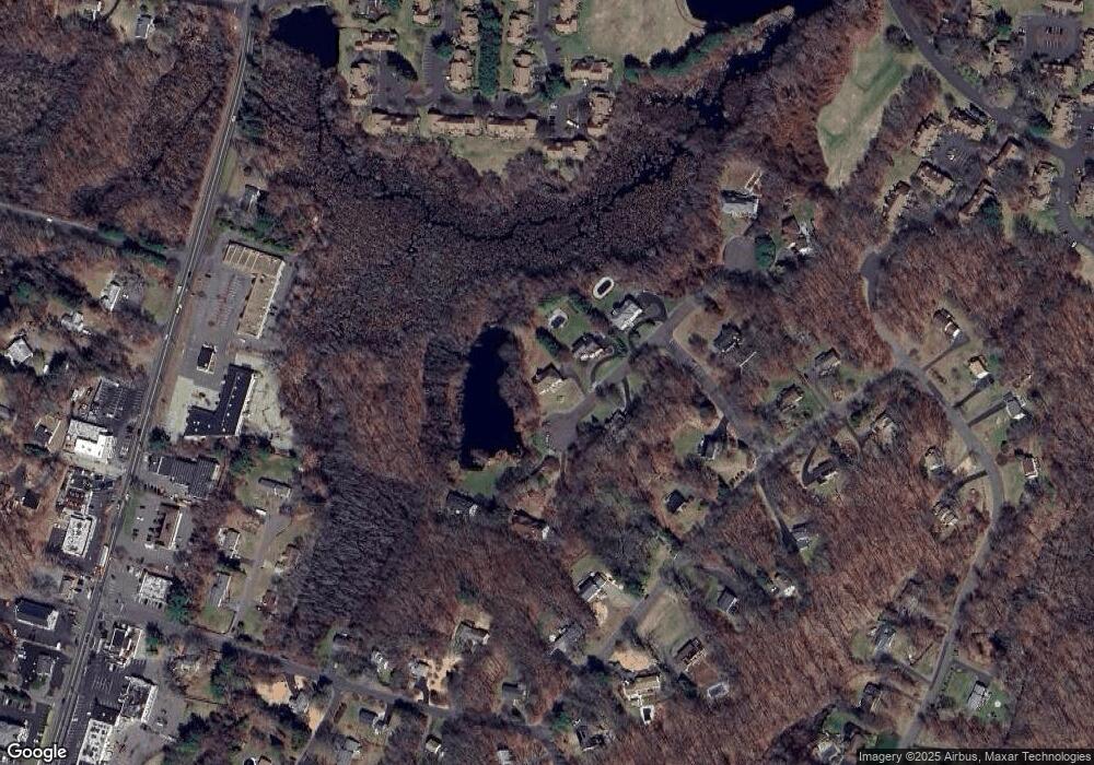 7 May Ct, Monroe, CT 06468 - photo 1