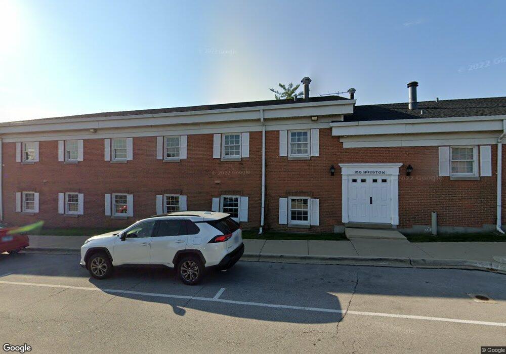 150 Houston St unit 305, Batavia, IL 60510 - photo 1