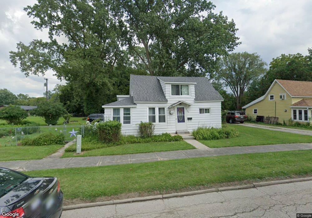 343 S Silver St, Bad Axe, MI 48413 - photo 1