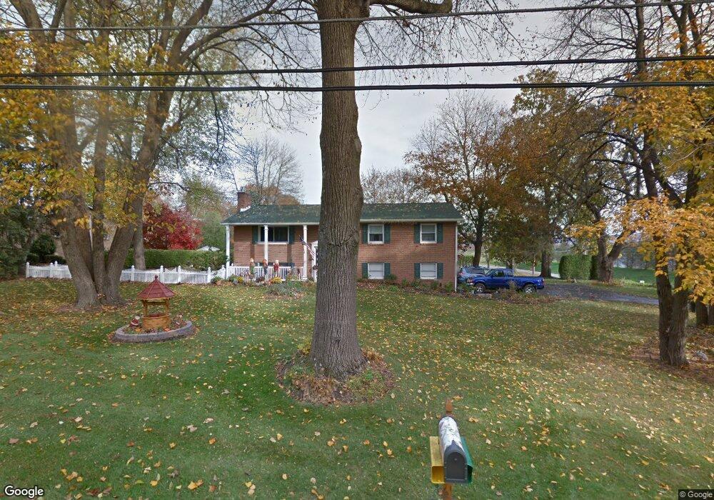 107 Mitchell Ave, Reading, PA 19605 - photo 1