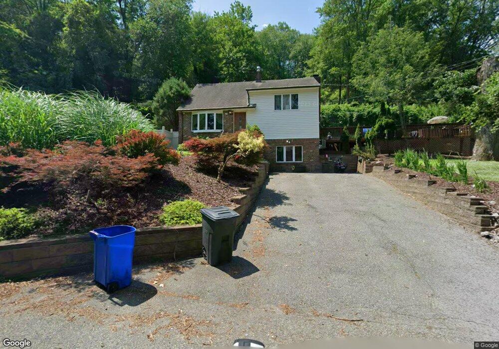 673 Colfax Rd, Wayne, NJ 07470 - photo 1