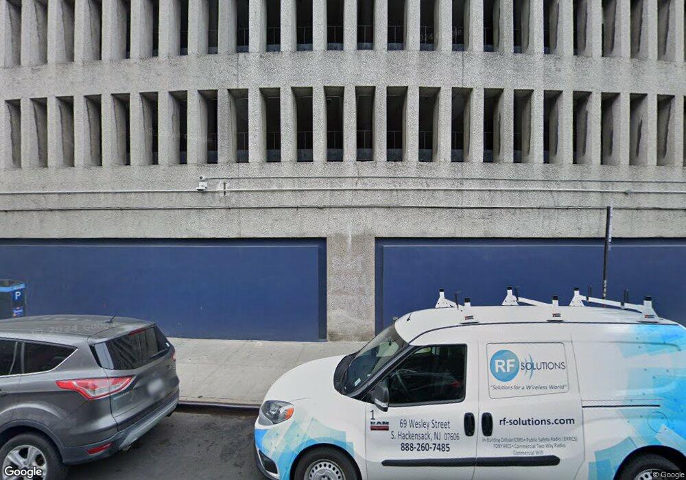 8625 Dongen Ave unit 3 FL, Elmhurst, NY 11373 - photo 1