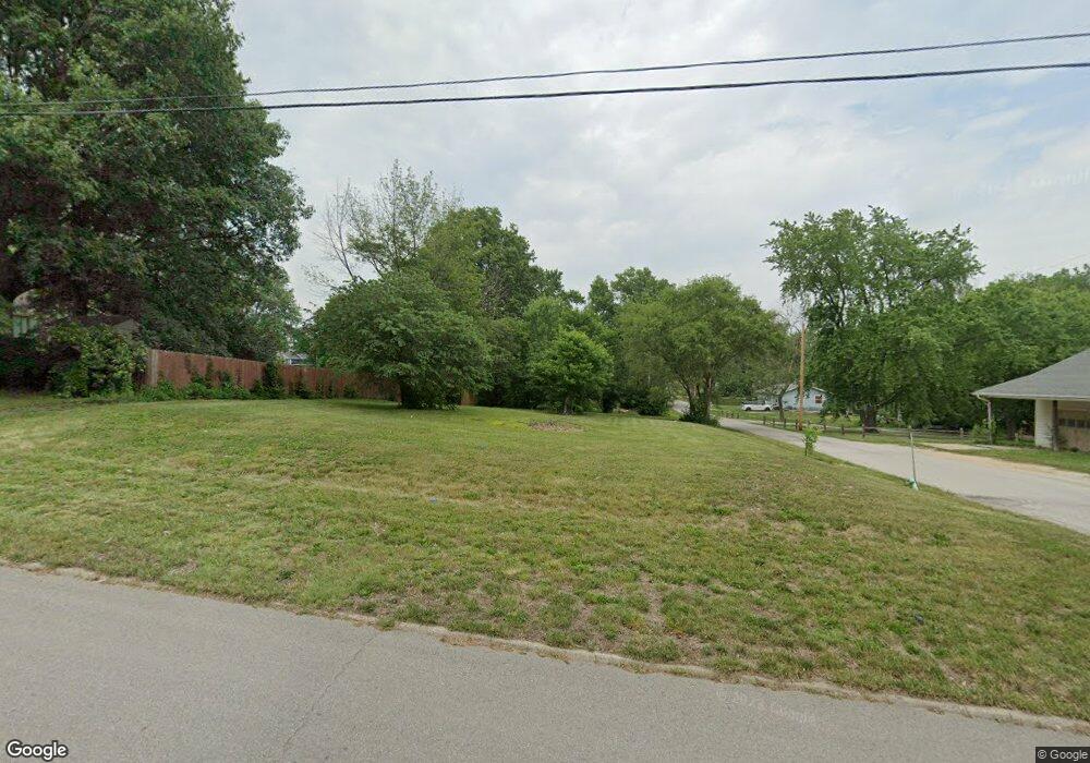 208 E Daniel St, Albany, MO 64402 - photo 1