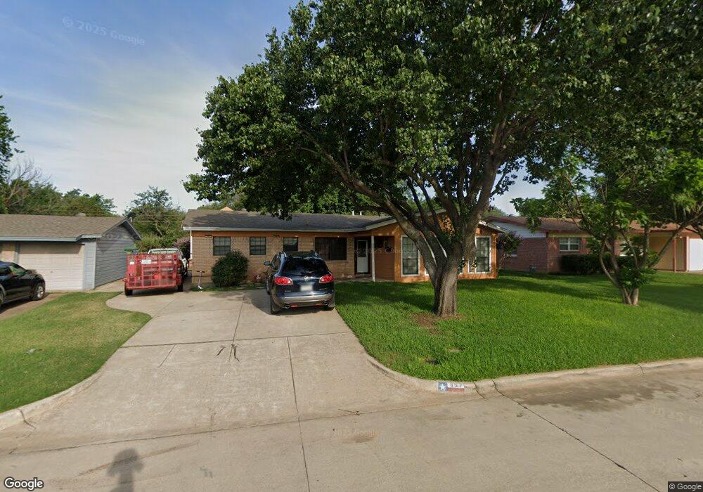 857 Jerry Ln, Bedford, TX 76022 - photo 1