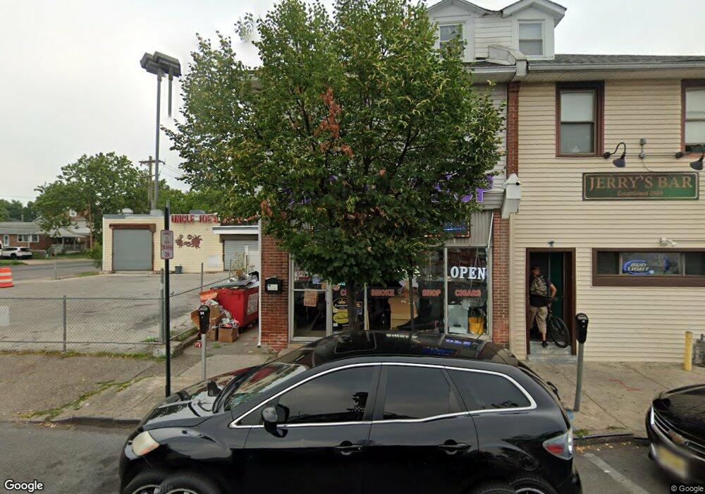 705 E Baltimore Ave, Lansdowne, PA 19050 - photo 1