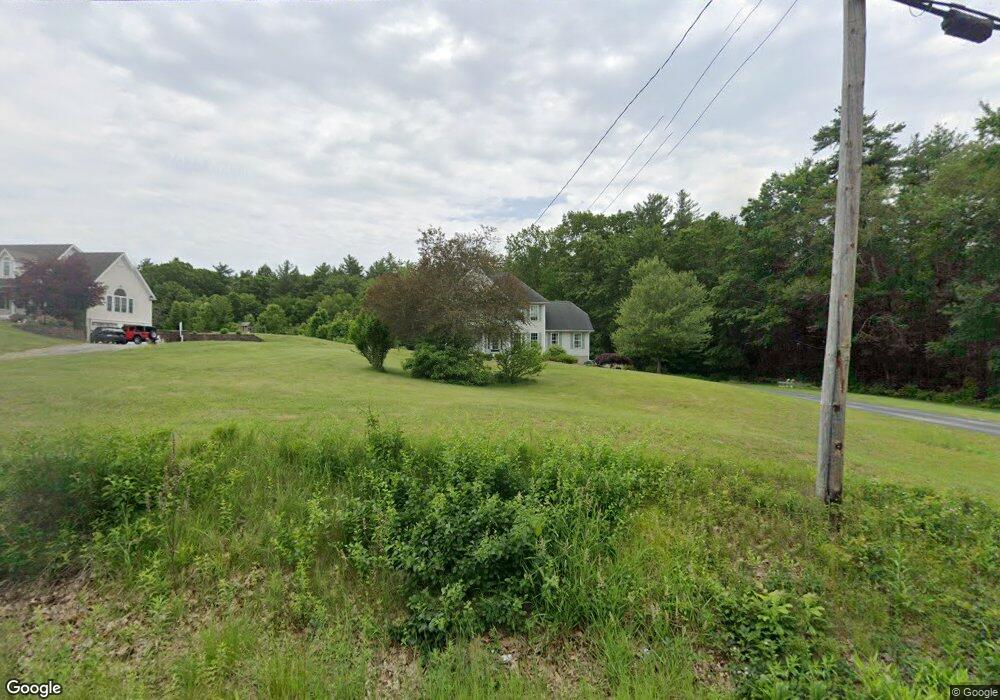 47 Litchfield Rd, Londonderry, NH 03053 - photo 1