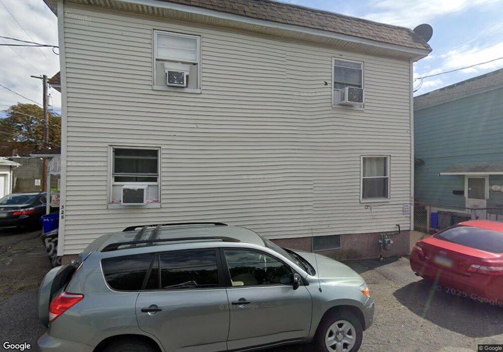 528 W 7th St, Hazleton, PA 18201 - photo 1