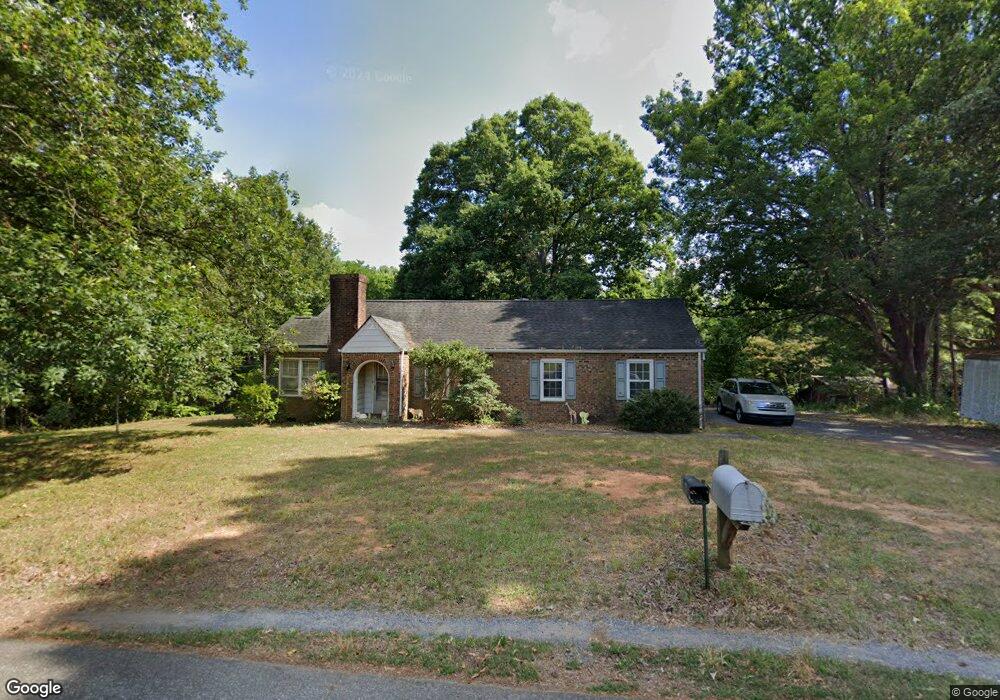 1353 Skeen View Rd, Asheboro, NC 27205 - photo 1