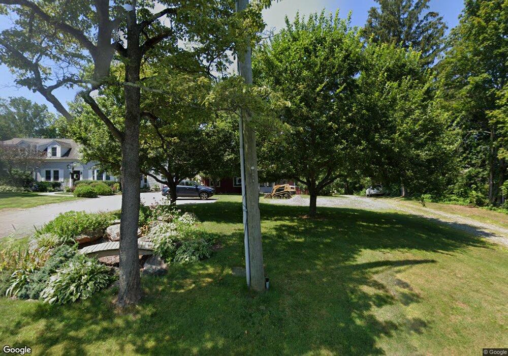 92 Whisconier Rd unit B, Brookfield, CT 06804 - photo 1