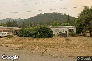 47672 Beaver Ln, Oakridge, OR 97463