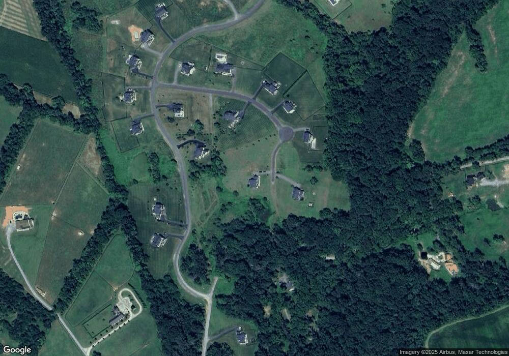 35695 Sweet Branch Ct, Purcellville, VA 20132 - photo 1