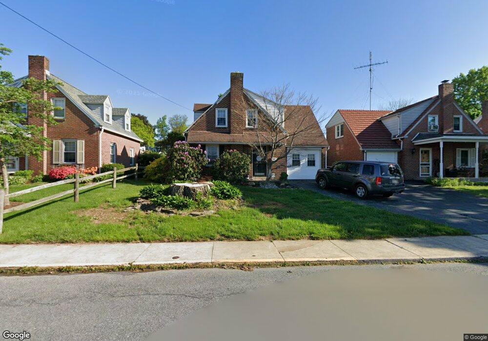 427 Confer Ave, Hamburg, PA 19526 - photo 1