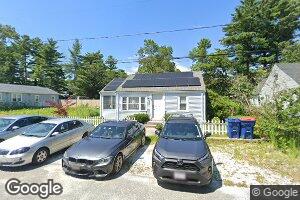 5 11th Ave, Wareham, MA 02571
