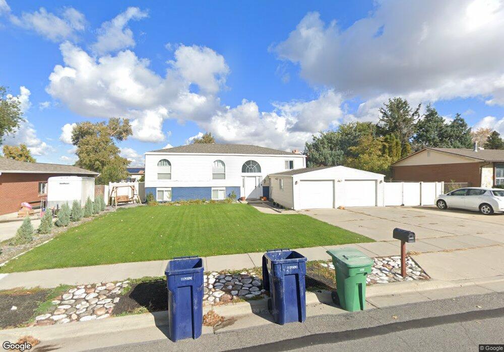 1241 E Earl Way, Sandy, UT 84094 - photo 1