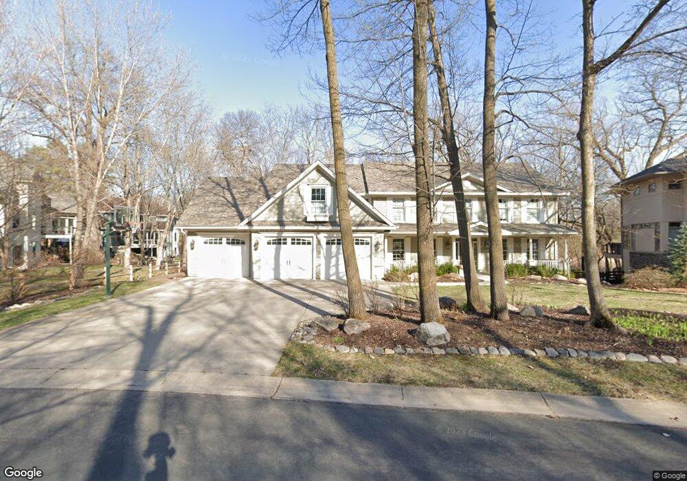 25675 Maple View Ct, Excelsior, MN 55331 - photo 1