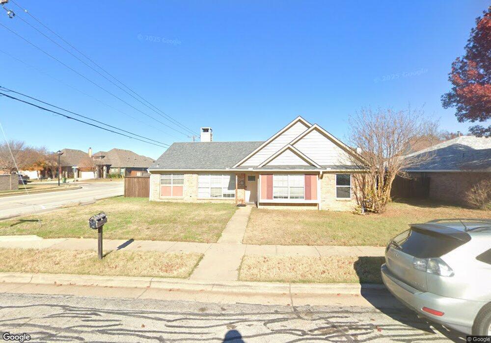 2601 Willow Crest Ct, Bedford, TX 76021 - photo 1