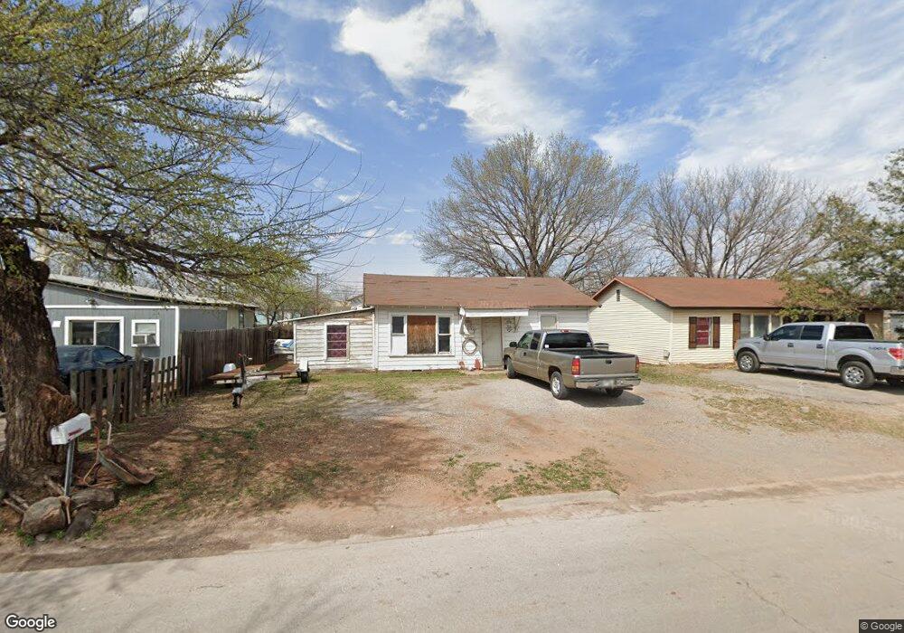 1402 34th St, Wichita Falls, TX 76302 - photo 1
