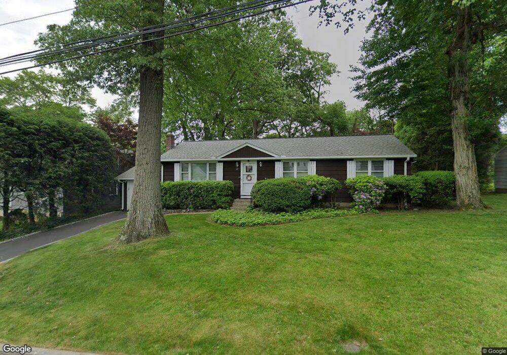 97 Old Elm Rd, Fairfield, CT 06825 - photo 1