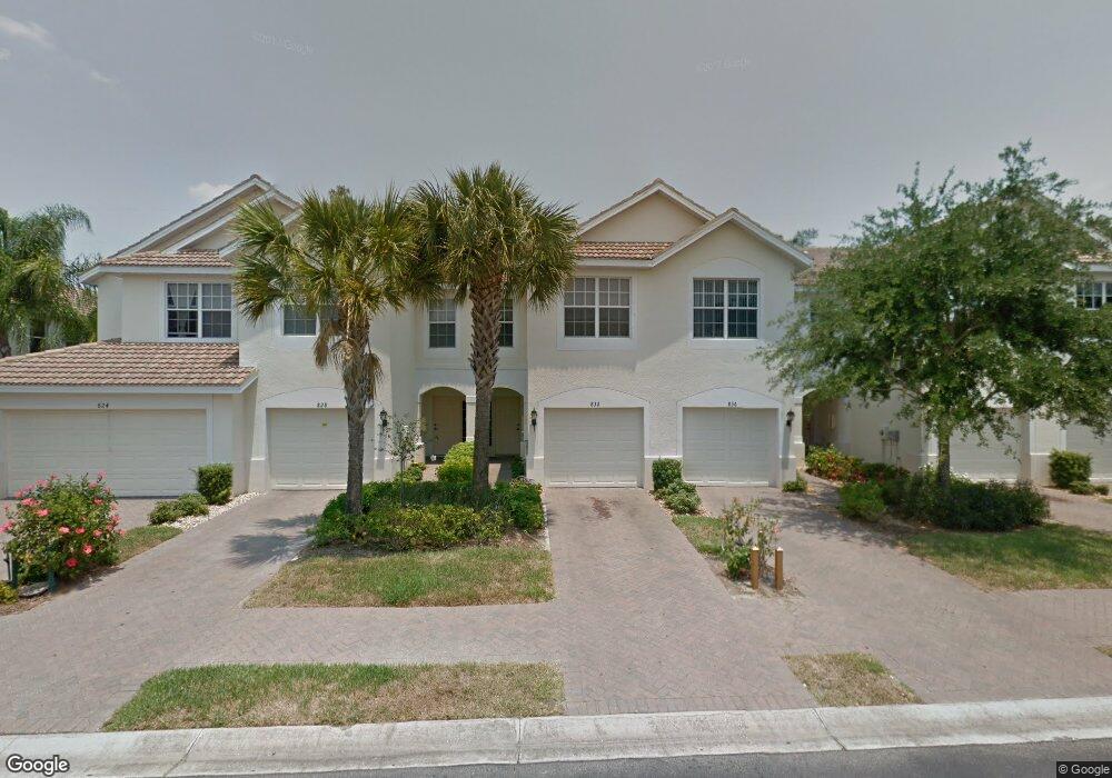 832 Hampton Cir unit 832, Naples, FL 34105 - photo 1