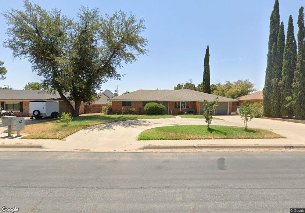 2217 Cimmaron Dr, Midland, TX 79705 - photo 1