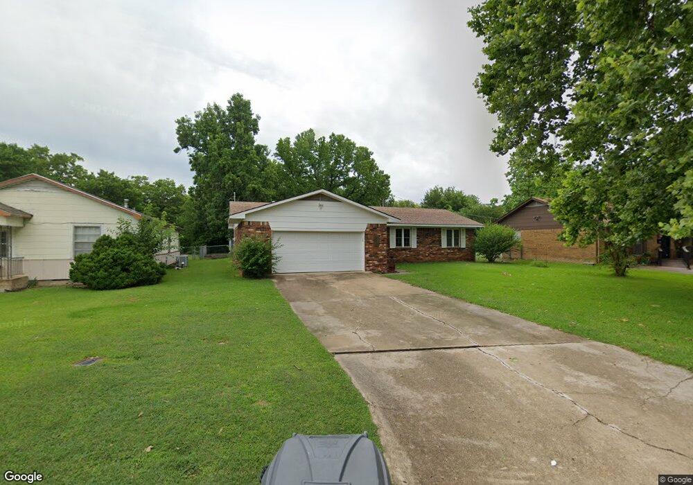 611 8th Ave NW, Ardmore, OK 73401 - photo 1
