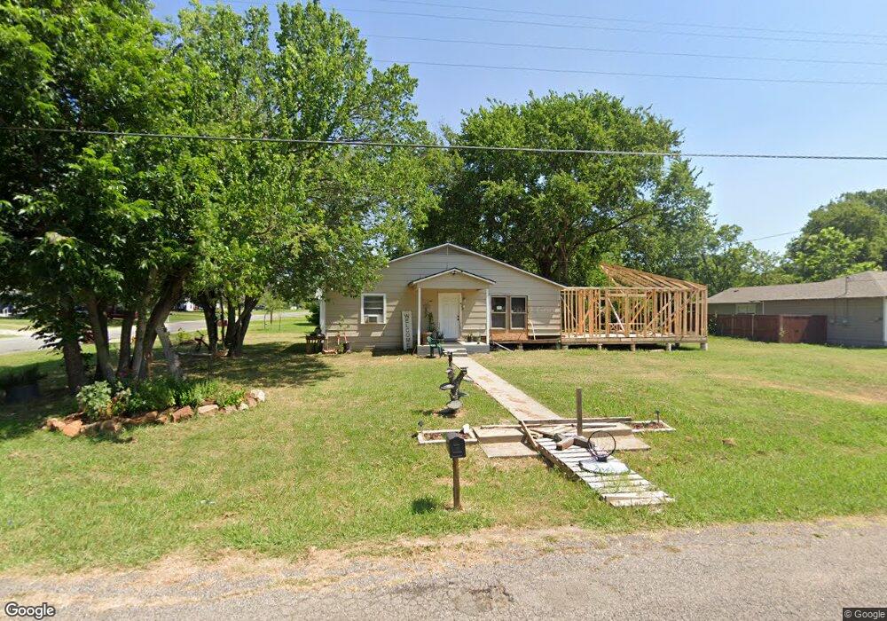 212 W Evans Ave, Bonham, TX 75418 - photo 1