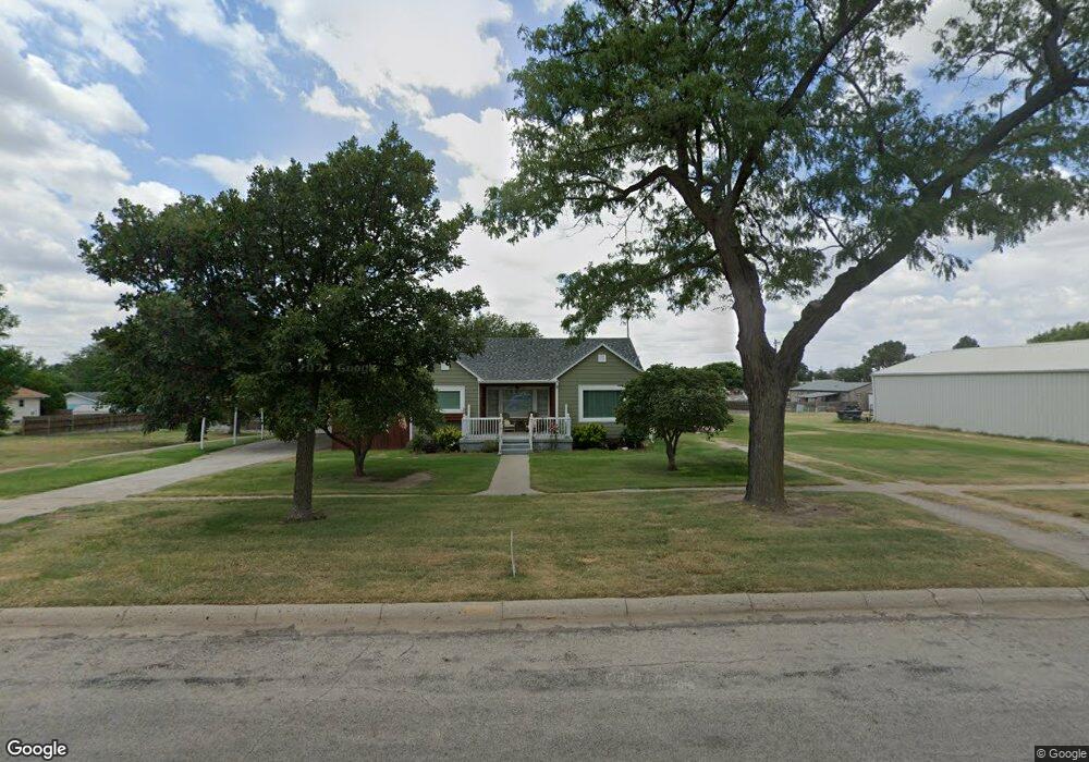 521 N Main St, Wakeeney, KS 67672 - photo 1