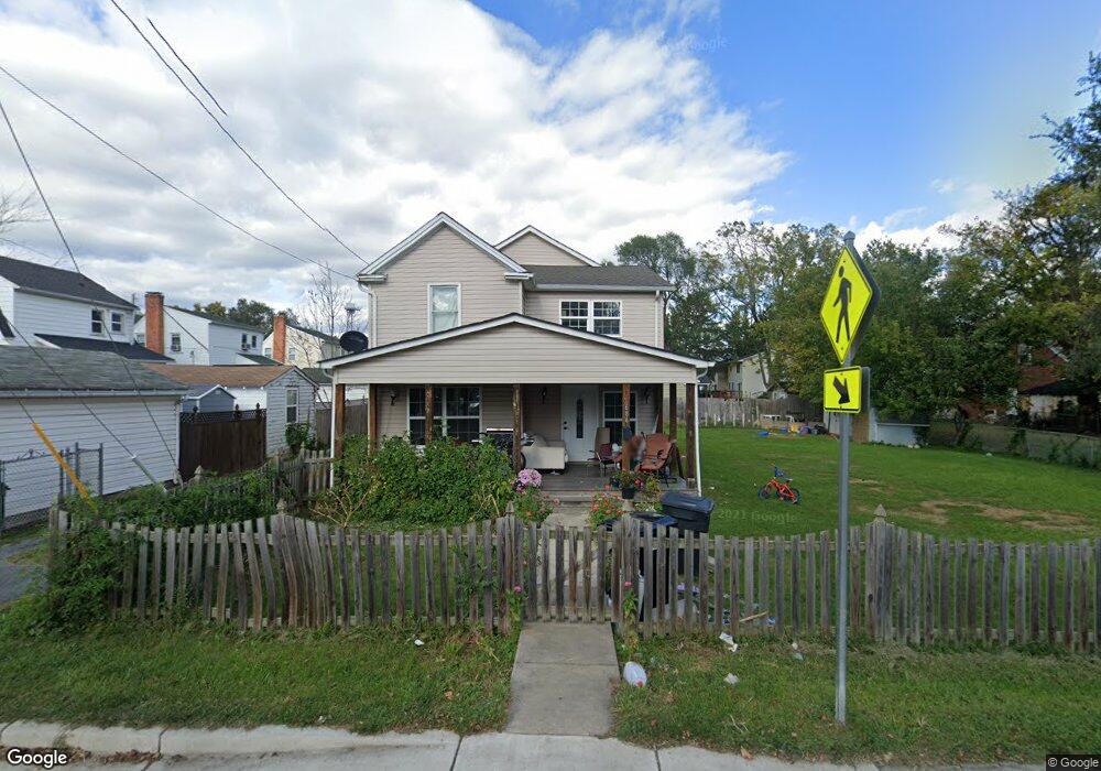 686 Woodstock Ln, Winchester, VA 22601 - photo 1