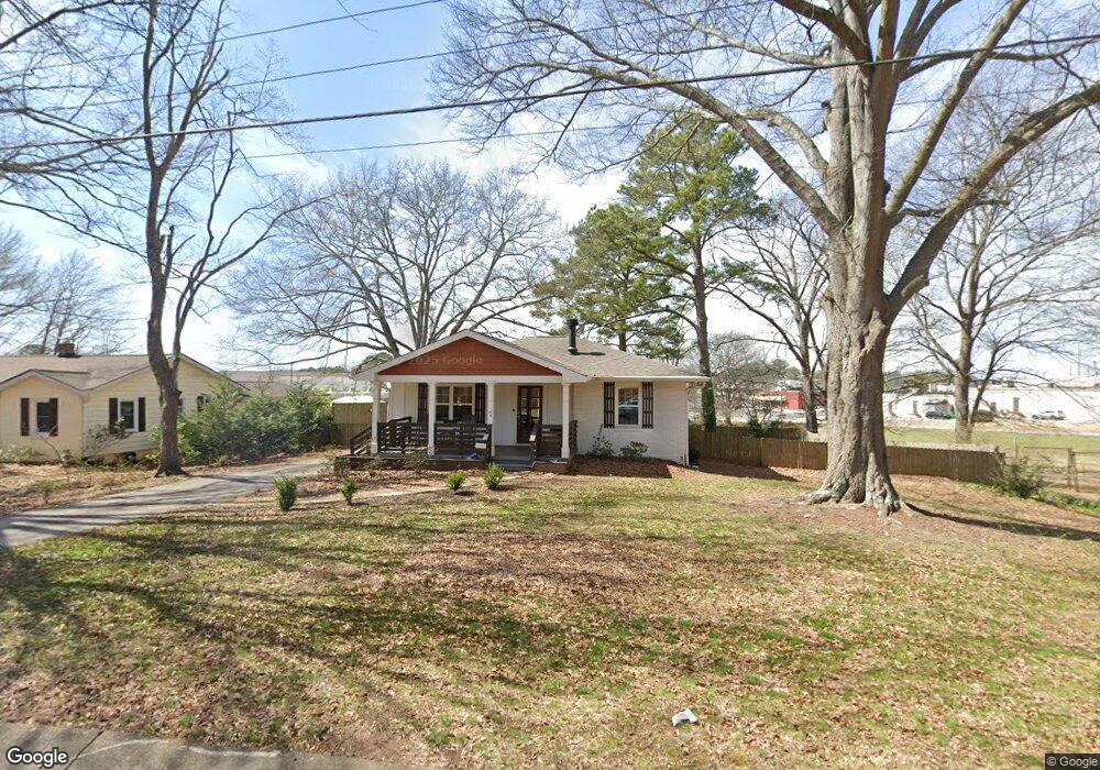 932 Sharon Cir SE, Smyrna, GA 30080 - photo 1