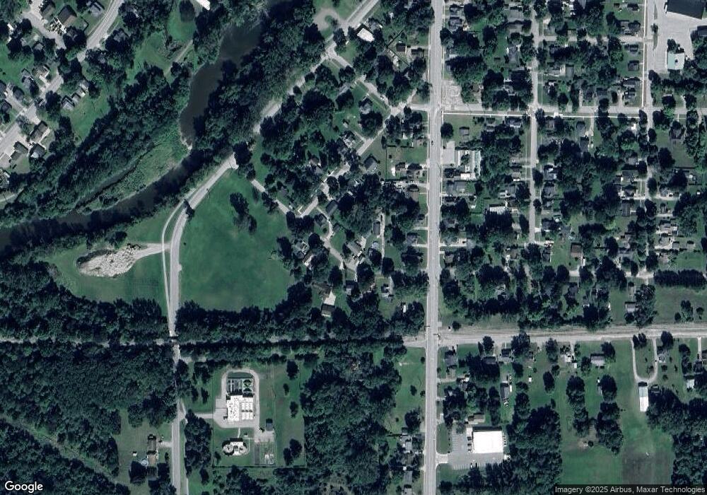 267 Arch St, Vassar, MI 48768 - photo 1