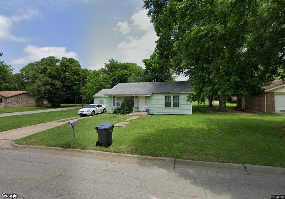 1201 3rd Ave NE, Ardmore, OK 73401 - photo 1