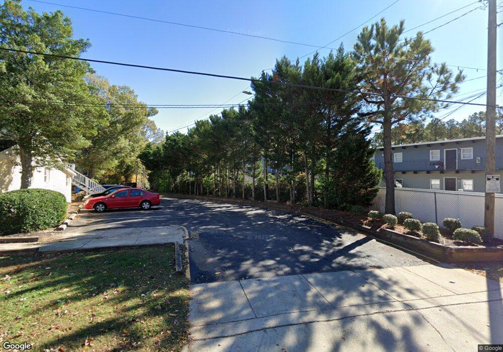 1527 Crest Rd unit 11, Raleigh, NC 27606 - photo 1