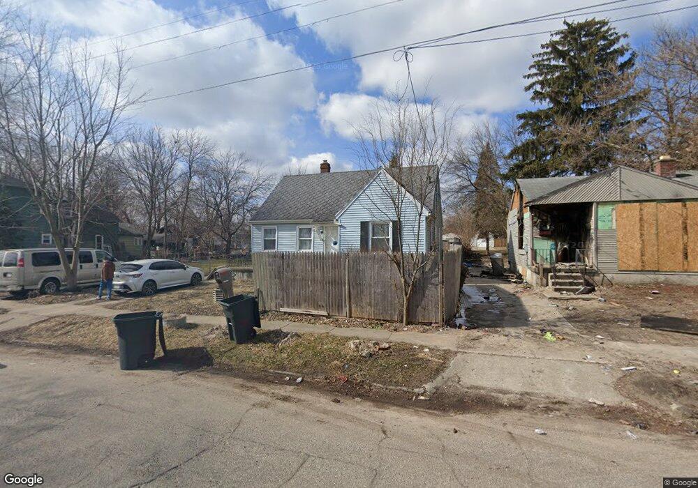 2113 Arlington Ave, Flint, MI 48506 - photo 1