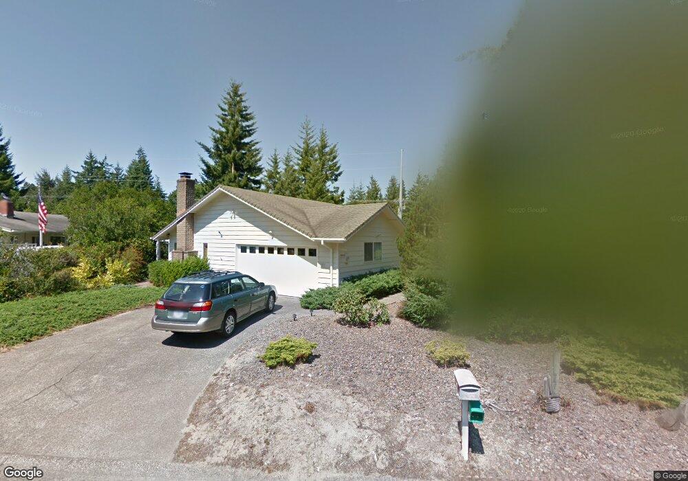 2377 24th St, Florence, OR 97439 - photo 1