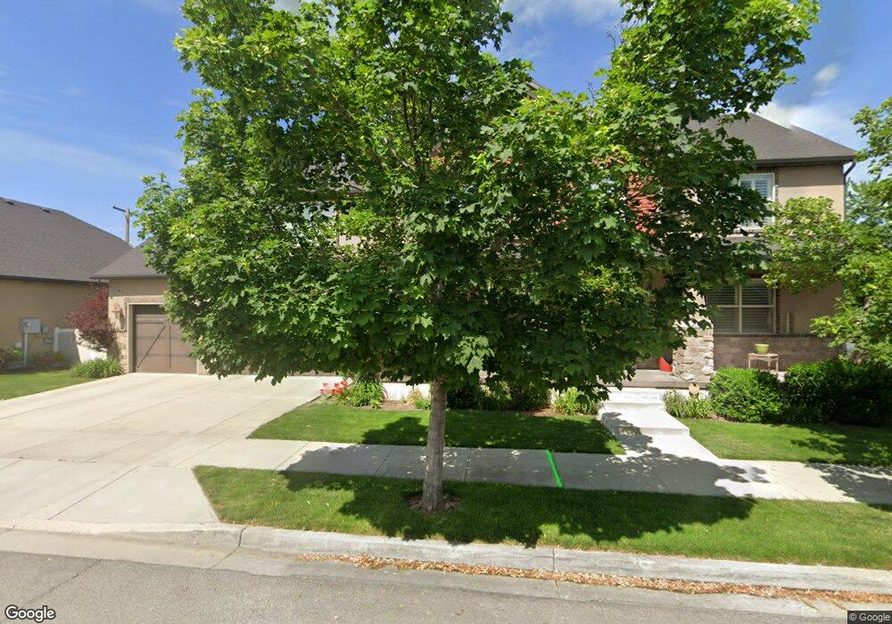 8376 S Lorimer Ln, Sandy, UT 84070 - photo 1