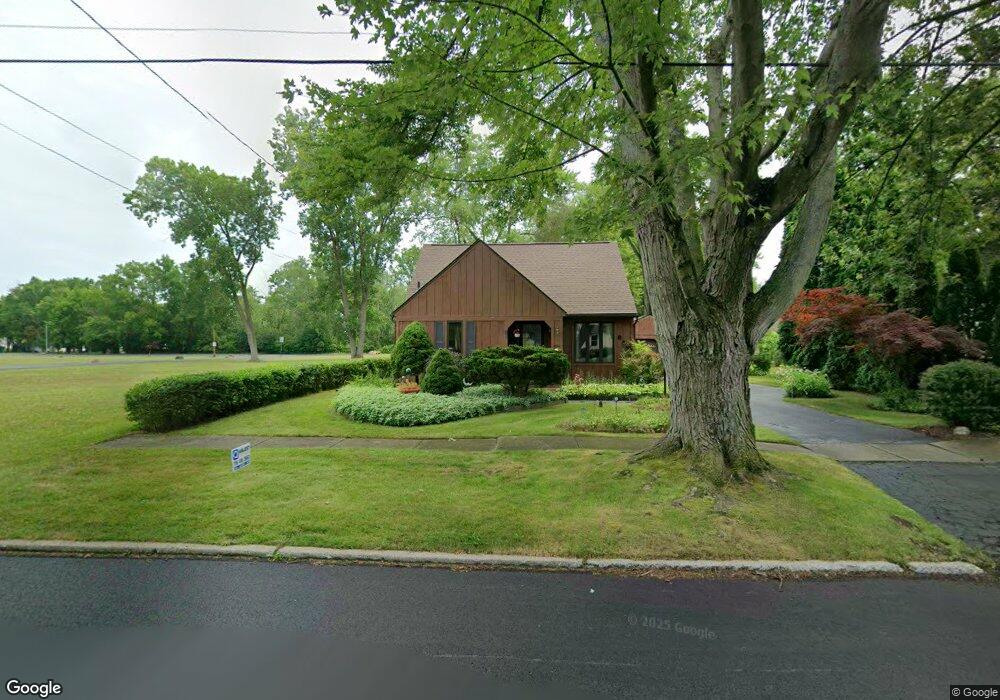 847 Eggert Dr, North Tonawanda, NY 14120 - photo 1