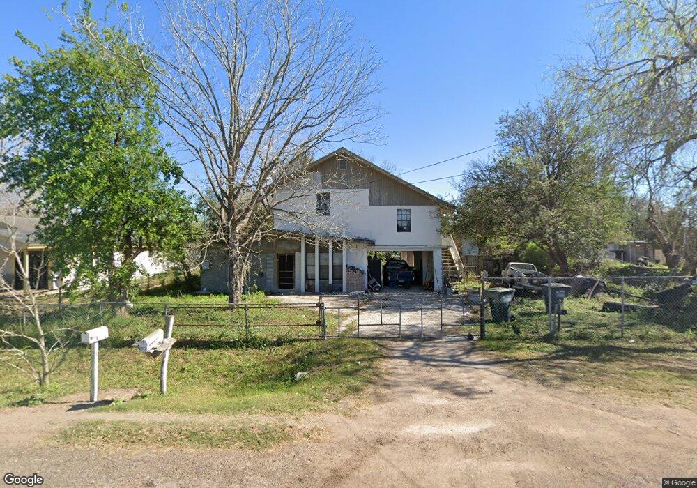 5512 Lazaro St, Weslaco, TX 78599 - photo 1