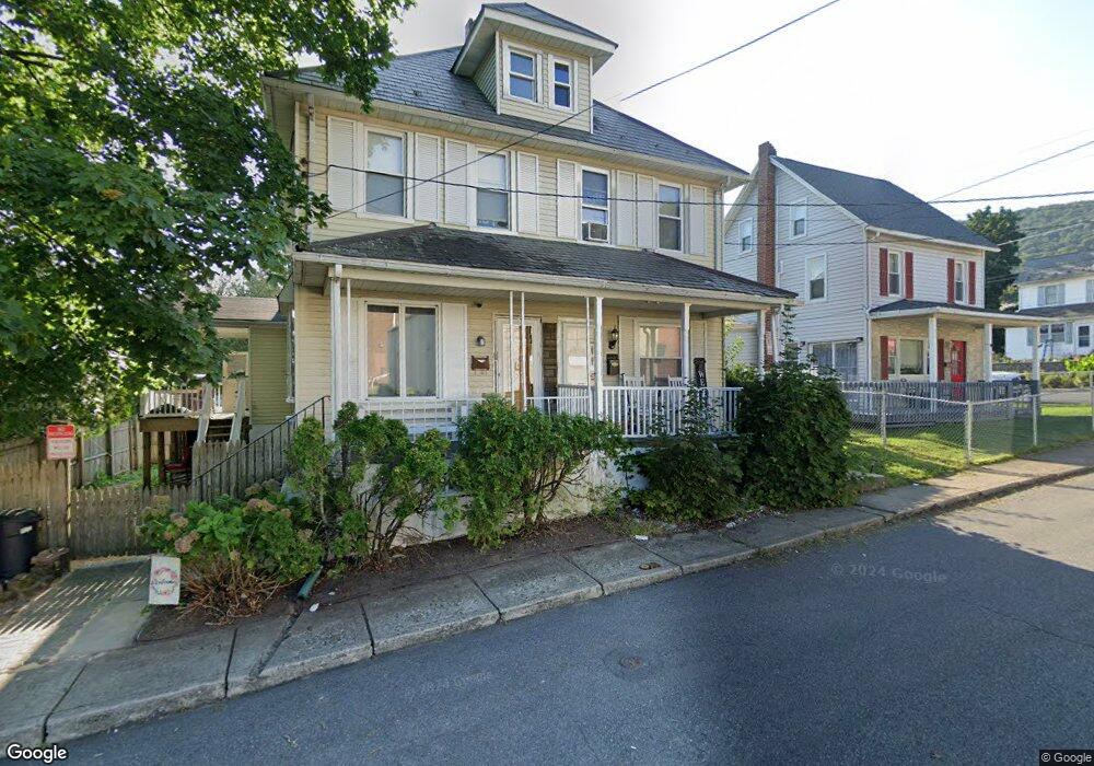 11 Harding Ave, Pen Argyl, PA 18072 - photo 1