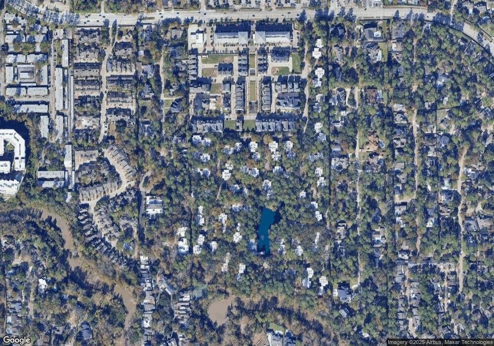 69 Litchfield Ln, Houston, TX 77024 - photo 1