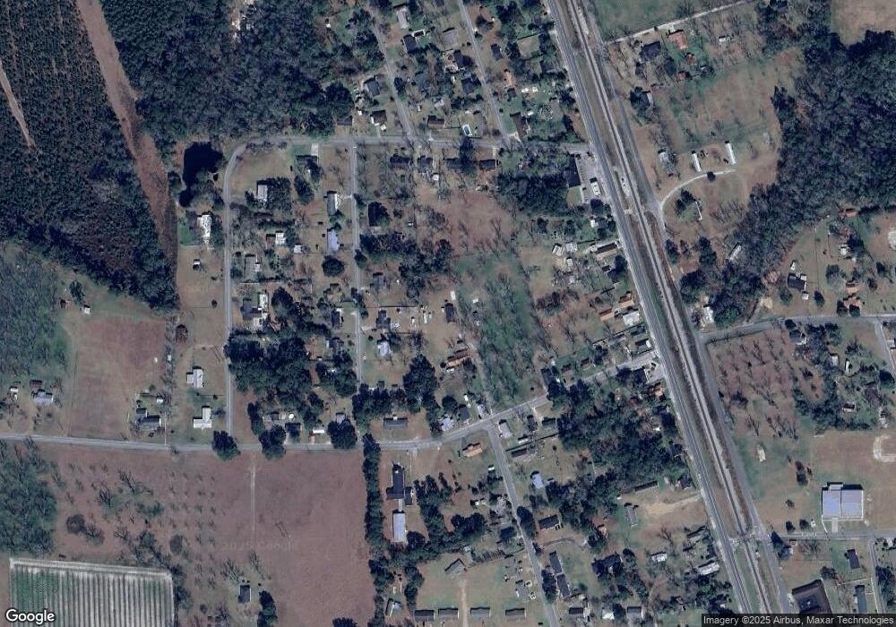 4001 Mindee Ln, Waycross, GA 31503 - photo 1