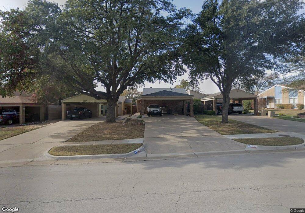 1516 El Camino Real, Euless, TX 76040 - photo 1