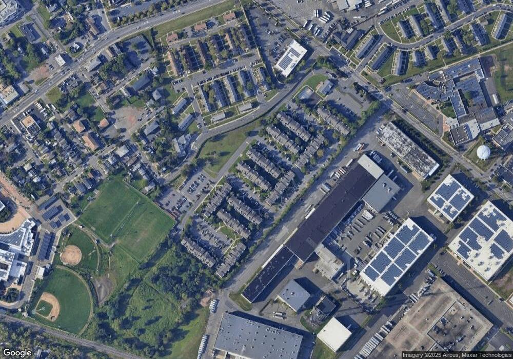 633 Edpas Rd, New Brunswick, NJ 08901 - photo 1