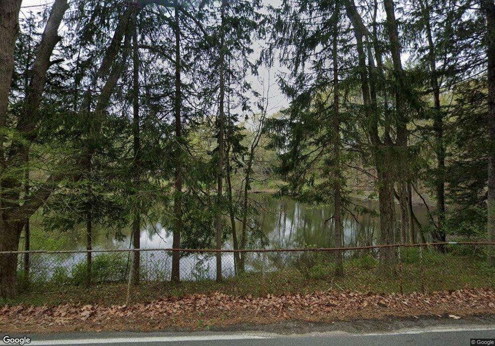 2125 Quaker Ridge Rd unit B, Croton On Hudson, NY 10520 - photo 1