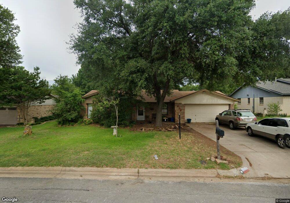 409 Englewood Ln, Hurst, TX 76053 - photo 1