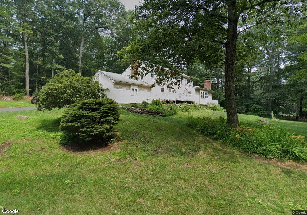 4 Coachmans Run, Avon, CT 06001 - photo 1